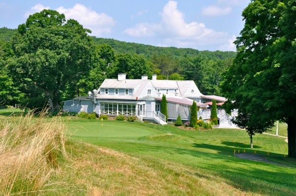 Cohasse clubhouse