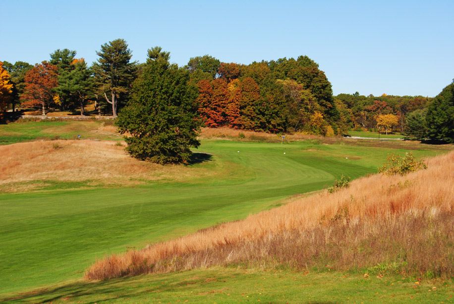 Devine Memorial hole 5