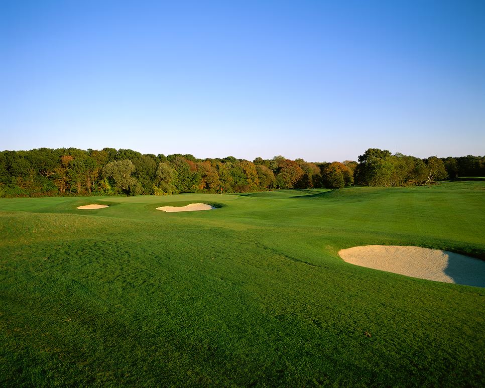 Shennecossett Golf Course waterfront hole