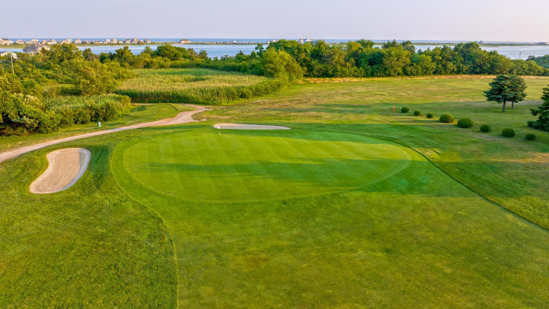 Winnapaug Country Club coastal hole
